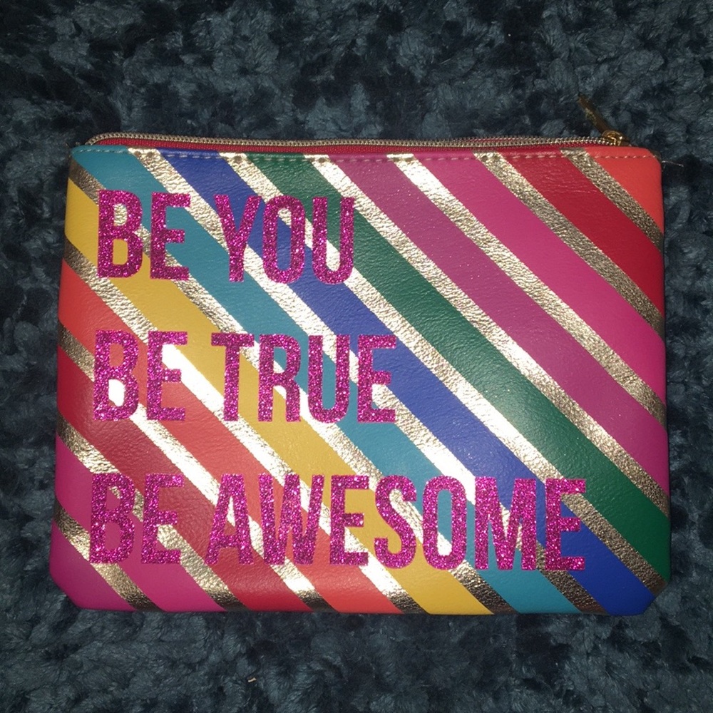 🌈 ‘Be True’ Makeup Bag 🌈